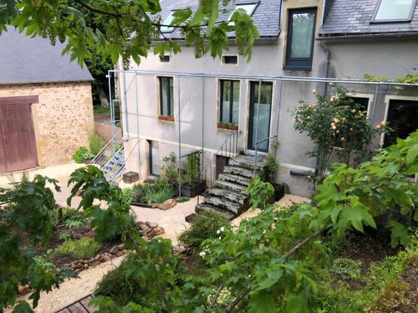 Les gites du renard souriant, Rezervovat  Cussy-en-Morvan Burgundsko