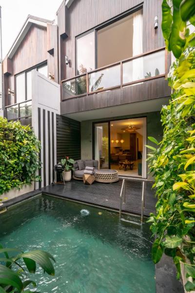 Villa Amaya Canggu, Rezervovat  Bali hotely s bazénem, Bazén