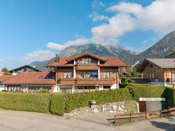 Landhaus Christine, Rezervovat  Hotely v Bavorsko s parkováním, Parkování