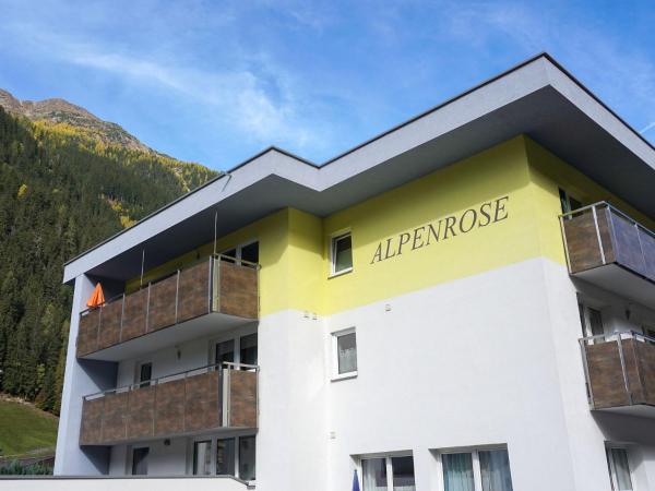 Apartment Alpenrose-1 by Interhome, Rezervovat Apartmán Hotely v Tyrolsko s parkováním, Parkování
