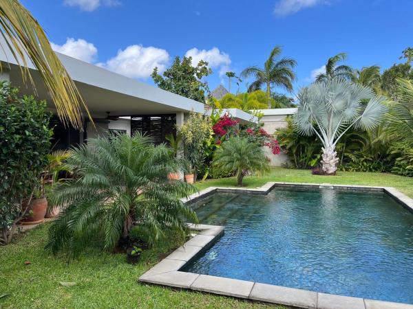 Belle Villa de Grand Baie, Rezervovat  Mauritius North Coast hotely s bazénem, Bazén
