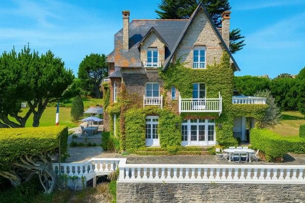Villa la Feuillade - Magnifique Maison Vue Mer, Rezervovat   