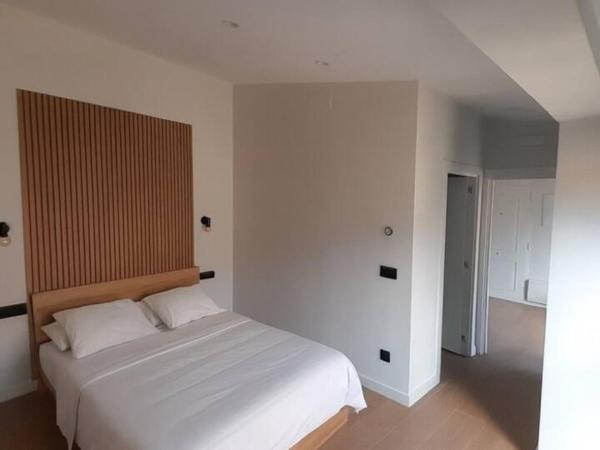 Apartamentos Níobe by Clabao, Rezervovat  Pamplona 