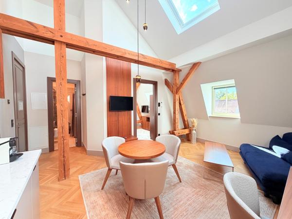 Amaroo - Boarding & Serviced Apartments "Regia", Rezervovat Apartmán Hotely v Braniborsko s parkováním, Parkování