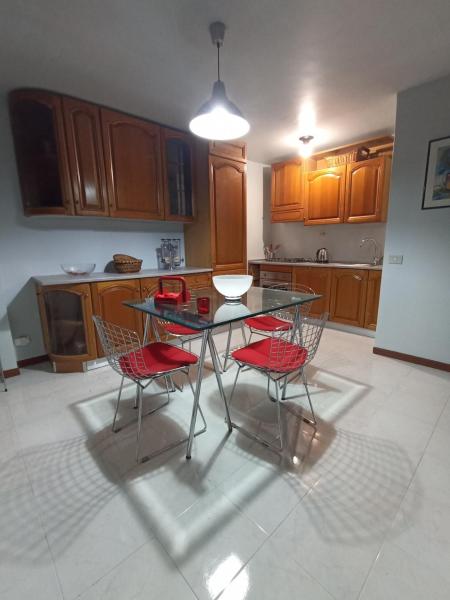 casaemily TrenoFiumicinoAir-VillaBonelli-Ostiense, Rezervovat  Hotely v Lazio s parkováním, Parkování