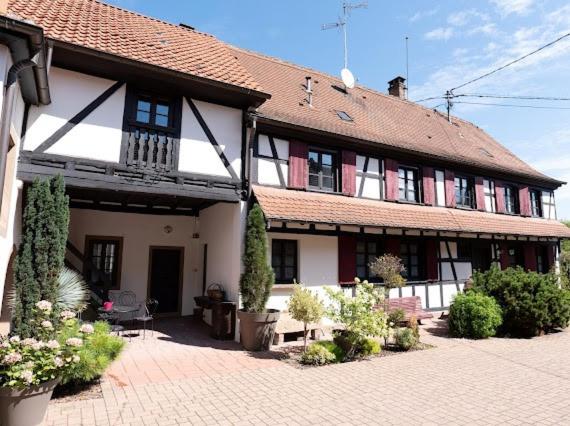 Ferme PFRIMMER, Rezervovat  Breuschwickersheim 