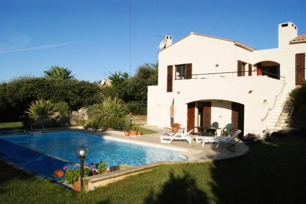 Villa-Sebode mit Pool, Strandnähe & Klimaanlage, Rezervovat  Lumio Balagne
