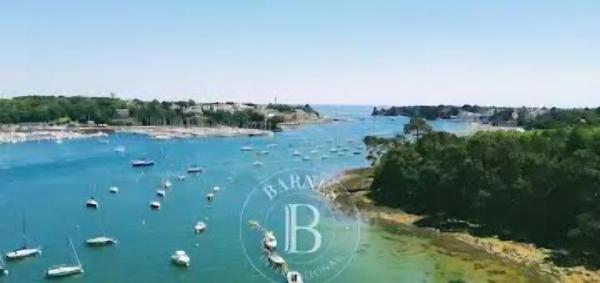 AU PIED DE LA MER AU COEUR DE LA STATION bel appartement contemporain, Rezervovat  Bénodet 