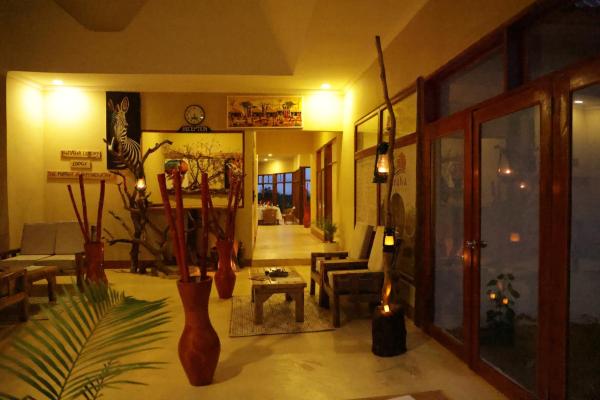Furaha Luxury Lodge, Rezervovat  Mto wa Mbu hotely s bazénem, Bazén