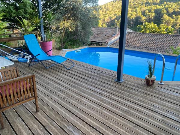 Villa entre mer et montagne, Rezervovat  Peypin Carros