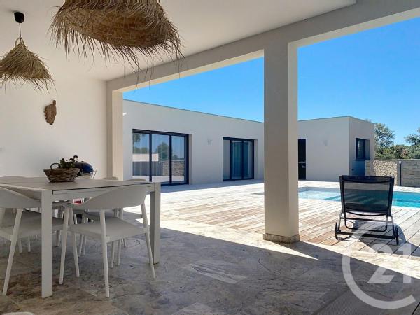 Villa de standing, proche des plages et au calme, Rezervovat  Korsika hotely s bazénem, Bazén