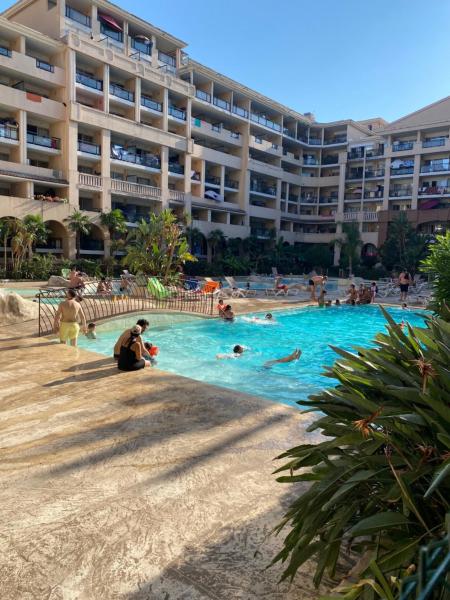 Apparemment proche de la mer, Rezervovat  Cannes 