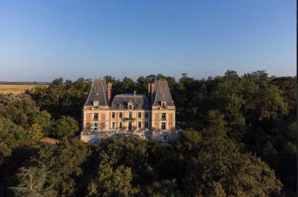 Château Stay - 1BR 4P with Pool & Park Access, Rezervovat  Fajolles 