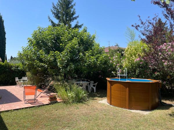 Maison l 3 chambres l Jardin l Piscine l Lambesc, Rezervovat  Hotely v Lambesc s bazénem, Bazén