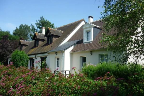 Chambres d'hôtes La Cabriole - Entre Amboise & Chenonceau, Rezervovat  Centre hotely s parkováním, Parkování