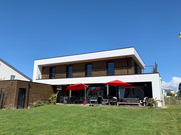 Villa vue mer plage à pied, Rezervovat   