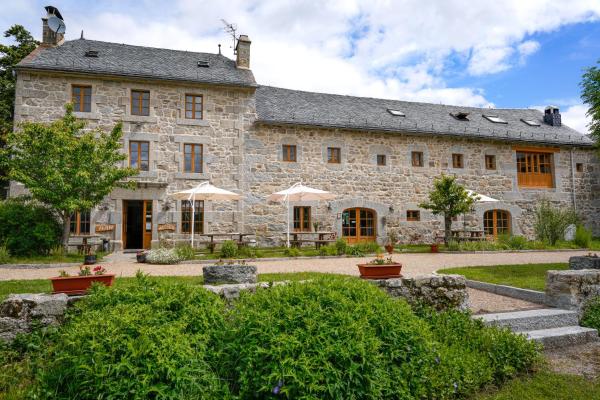 Oustal de Parent, Rezervovat  Saint-Alban-sur-Limagnole 