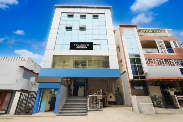 Townhouse Oak Whitefield Railway Station Kadugudi Whitefield, Rezervovat  Whitefield 