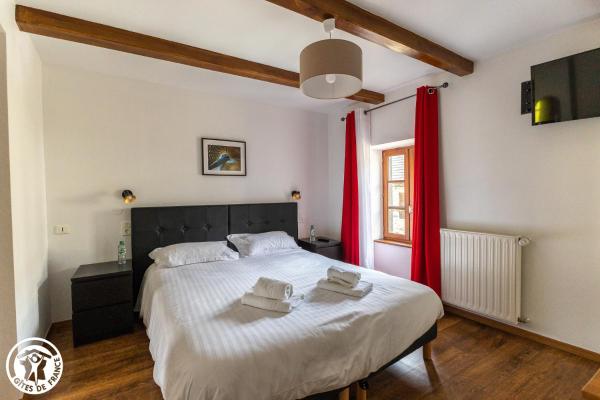Hostellerie du commerce et restaurant, Rezervovat  Gelles Rhône-Alps