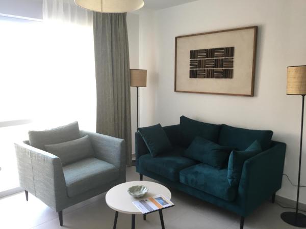 DOMITYS - L\Abricotine, Rezervovat  Valence Gard