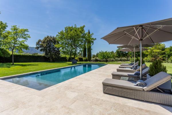 Villa Kiki 4 chambres Climatisée Ménerbes, Rezervovat  Ménerbes Luberon