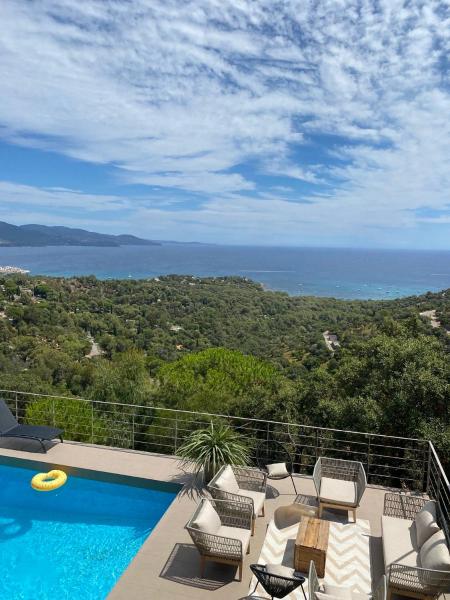 Villa Alta Benat, Rezervovat  Bormes-les-Mimosas Mimosa Road