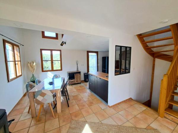 Villa Haut de Gamme Golf de Pont Royal 6 Personnes, Climatisé, Piscine, Rezervovat  Hotely v Carros s bazénem, Bazén