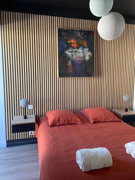 La Chênaie - Suites individuelles dans un domaine d\art contemporain et nature, Rezervovat  Gien 