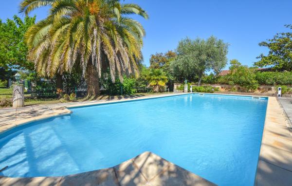 Villa Plage À Pieds, Rezervovat  Korsika hotely s bazénem, Bazén