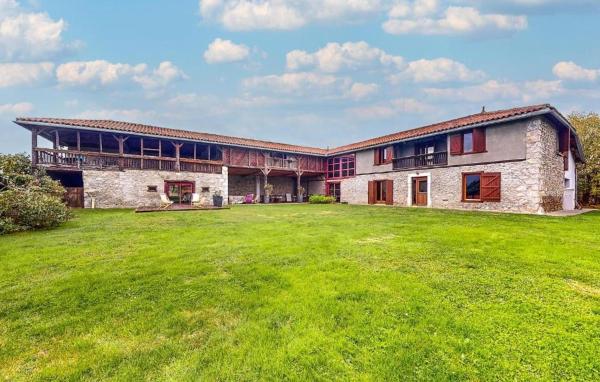 La Ferme Les Coustères - Gîte modulable - En couple ou en tribu de 2 à 15 pers, Rezervovat  Montréjeau 