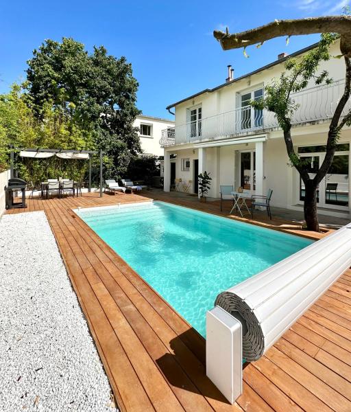 Villa de Standing au Calme Absolue avec Piscine, Clim, Wi-Fi, Rezervovat  Montpellier Hérault