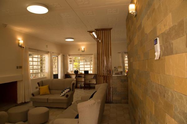 Aang House, Rezervovat  Naivasha Nakuru County