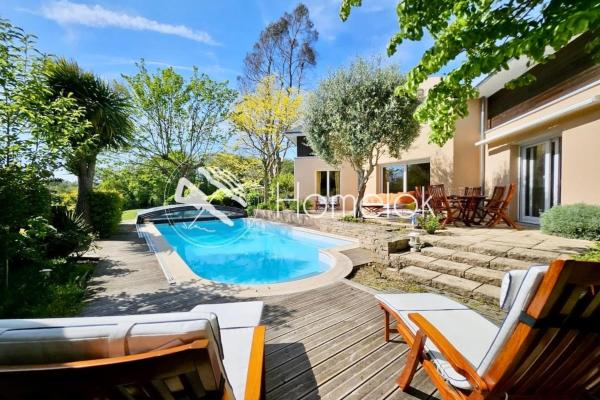 Luxury ! Villa avec piscine - Vue 180 sur le golf, Rezervovat  Gestel Bretaň