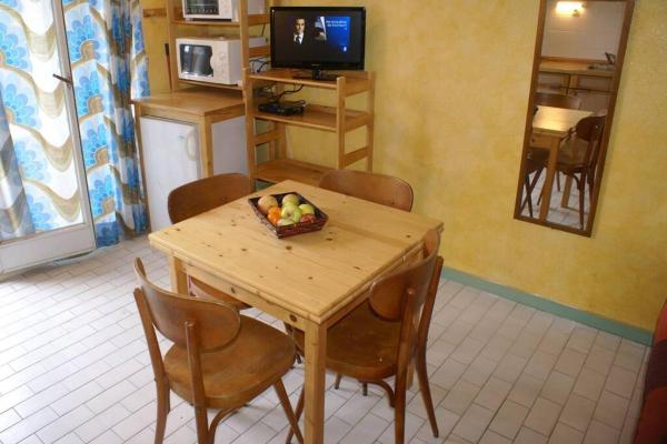 Villa 12, Port Vénus au village naturiste, Rezervovat  Cap d'Agde Hérault