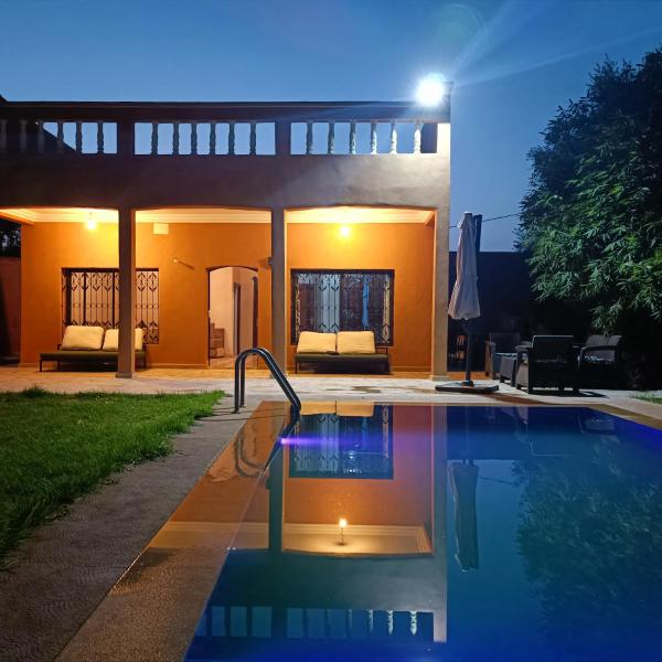 Villa Ama, Rezervovat  Marrakech-Tensift-Haouz hotely s bazénem, Bazén
