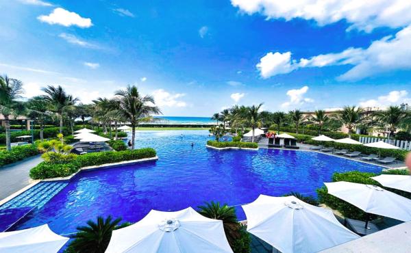 SUNNY - Resort Villas & City Apartments 2, Rezervovat Apartmán Hotely v Khanh Hoa s bazénem, Bazén