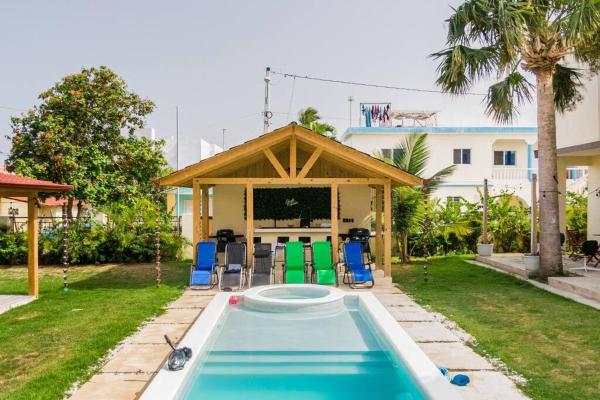 Villas Elim A and B, Rezervovat  Hotely v Cabrera s bazénem, Bazén