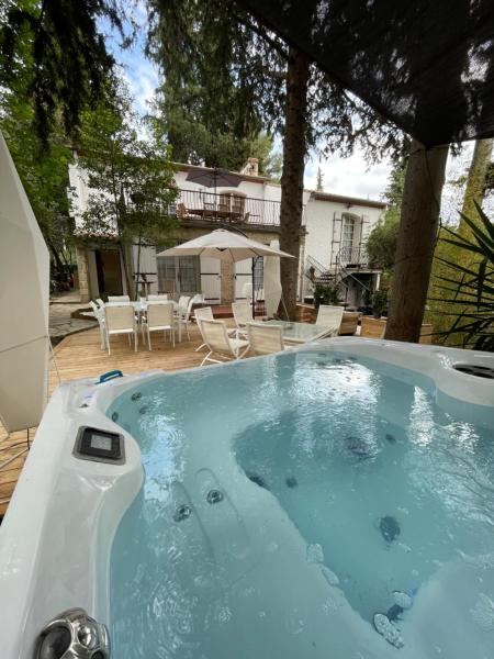 Villa&spa 3 ch 6pers en ville 12 mn de la plage, Rezervovat  Montpellier Hérault
