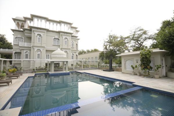 The Tiger Villa Ranthambore ATD India Group, Rezervovat  Hotely v Rajasthan s bazénem, Bazén
