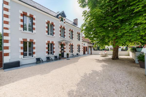 Villa de Nocfond , ex Nocfond Lodges, Rezervovat  Centre hotely s bazénem, Bazén