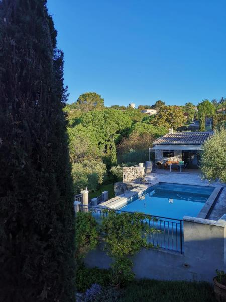 Villa climatisée avec vue panoramique et piscine sans vis à vis., Rezervovat  Vezenobres hotely s bazénem, Bazén