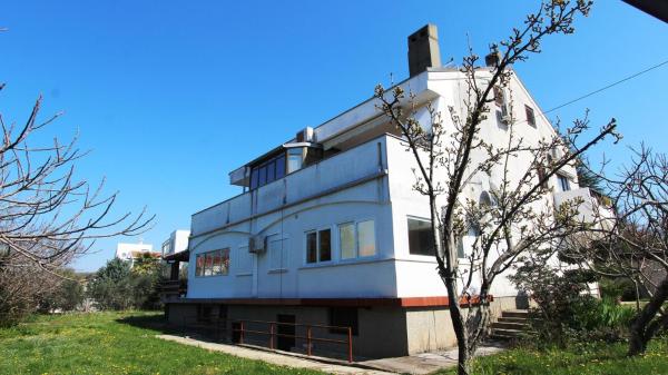 Apartments Tomislav, Rezervovat Apartmán Kvarner Islands hotely s parkováním, Parkování