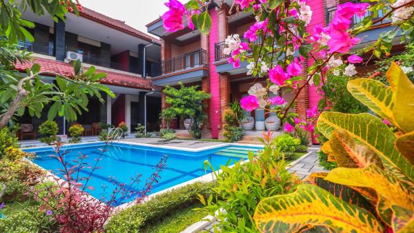 Mia Guest House, Rezervovat  Bali hotely s bazénem, Bazén