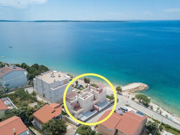 Villas Katja & Hana by Pag tours, Rezervovat  Kolan Pag