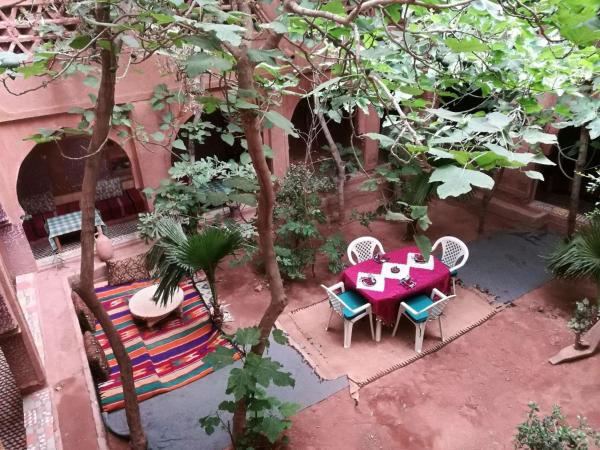 Riad Berbère Boutaghrar, Rezervovat  Bou Tharar Souss-Massa-Draa
