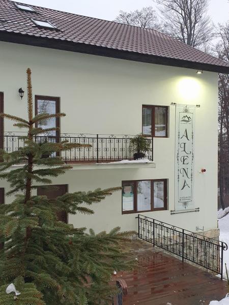 Cabana Alena, Rezervovat  Lupeni Hunedoara