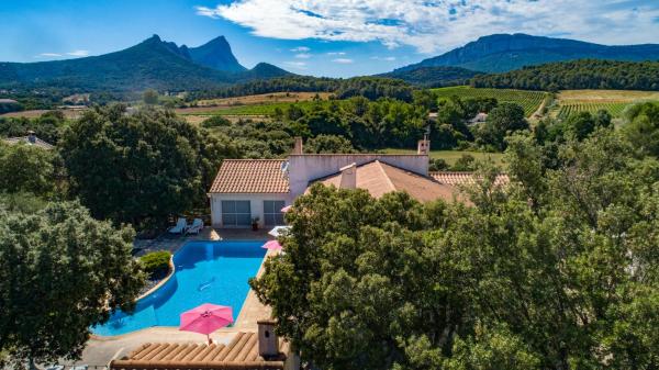 Mas de Cala, gîtes détente au Pic Saint Loup, Rezervovat  Saint-Mathieu-de-Treviers Hérault