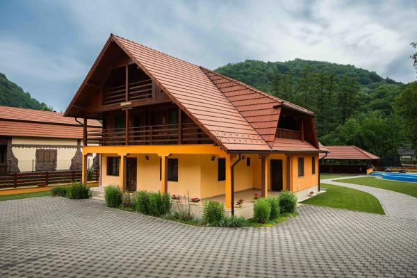 Cabana Sargetia, Rezervovat Penzión  