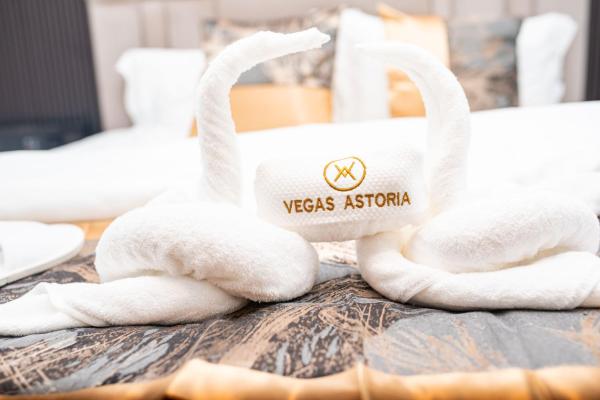 Vegas Astoria Hotel And Suites Limited, Rezervovat Hotel Hotely v Anambra East s bazénem, Bazén