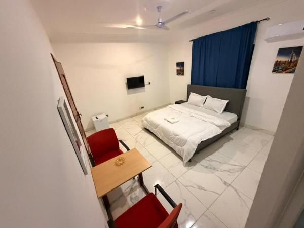 Stadium Haven Hotel, Rezervovat  Takoradi 